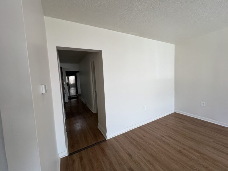 10422 S Hoxie Ave, Chicago, IL 60617 - Image 9