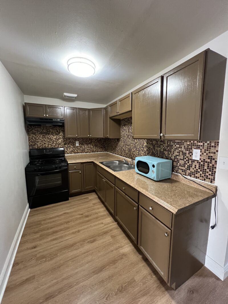10422 S Hoxie Ave, Chicago, IL 60617 - Image 15