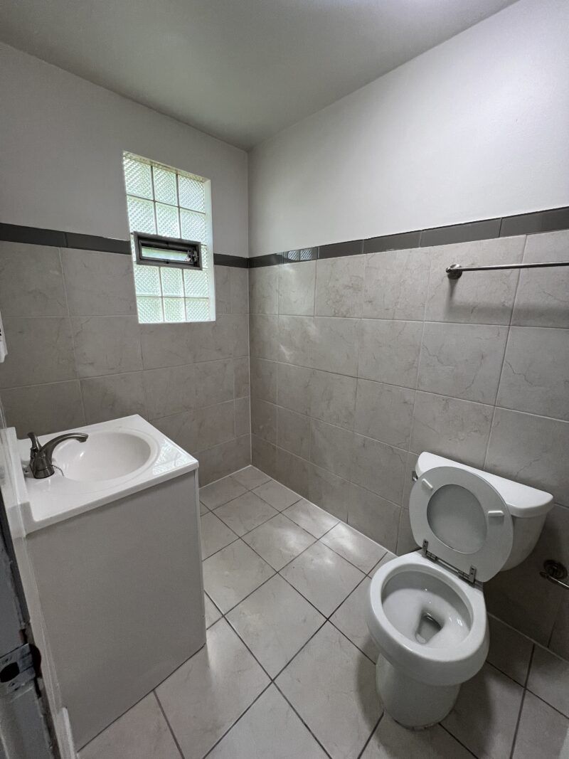 10422 S Hoxie Ave, Chicago, IL 60617 - Image 19