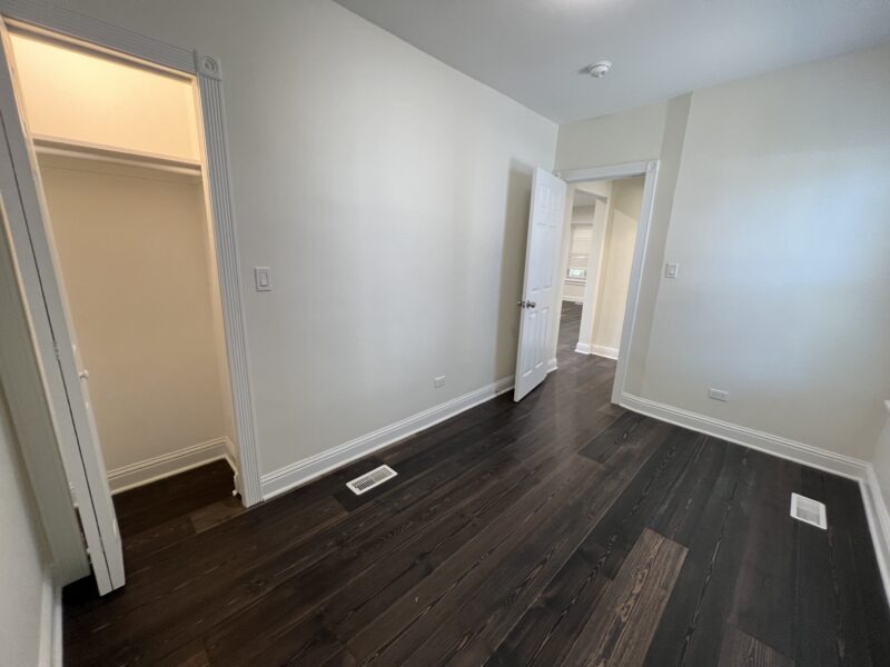 3427 Grand Boulevard Brookfield, IL 60513 - Image 20