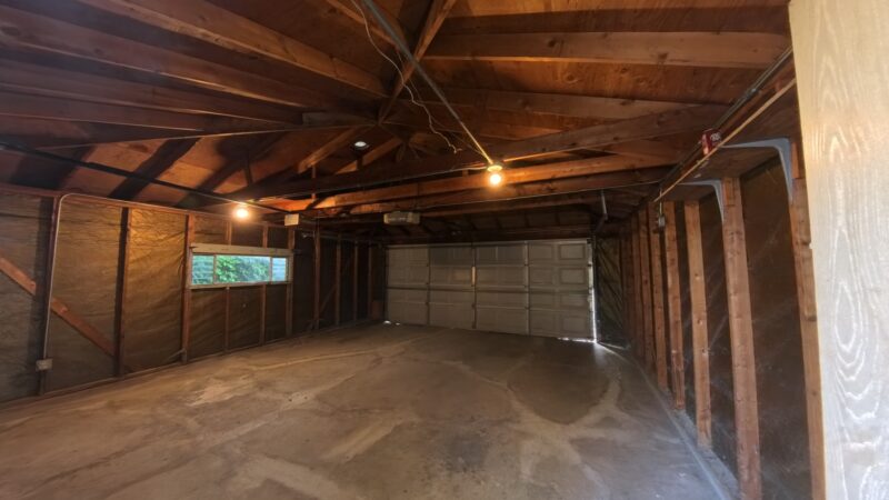 10422 S Hoxie Ave, Chicago, IL 60617 - Image 25