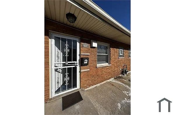 9136 S. Anthony (Unit 9132)